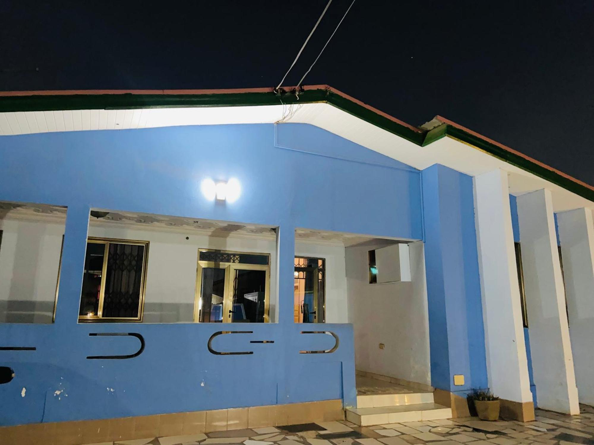 Heaven Gate Hotel أكرا المظهر الخارجي الصورة