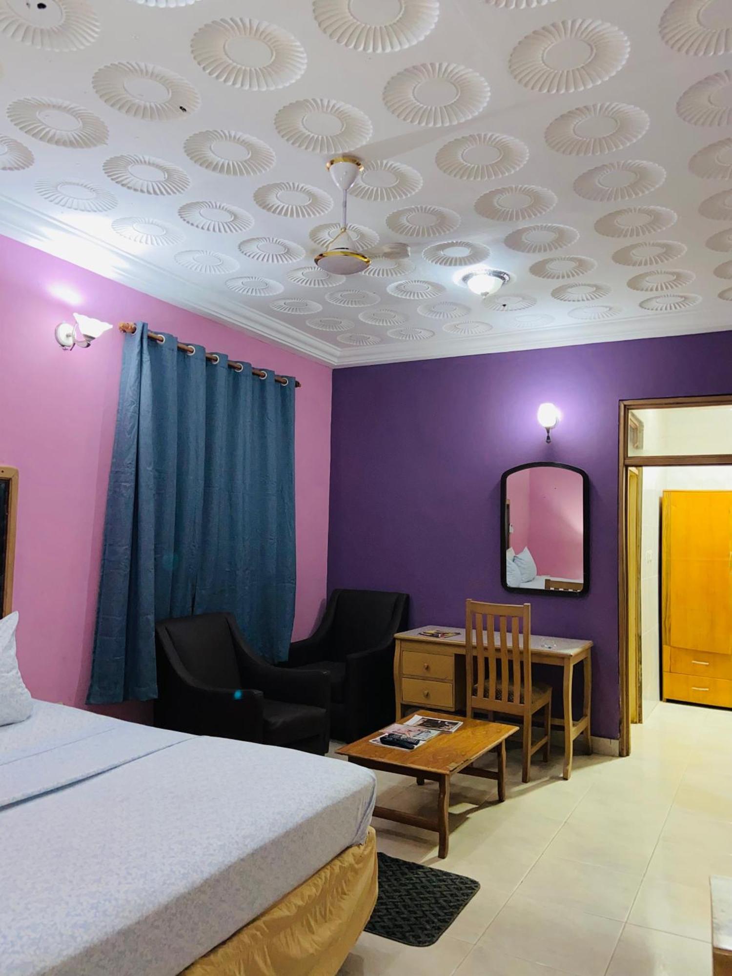 Heaven Gate Hotel أكرا المظهر الخارجي الصورة