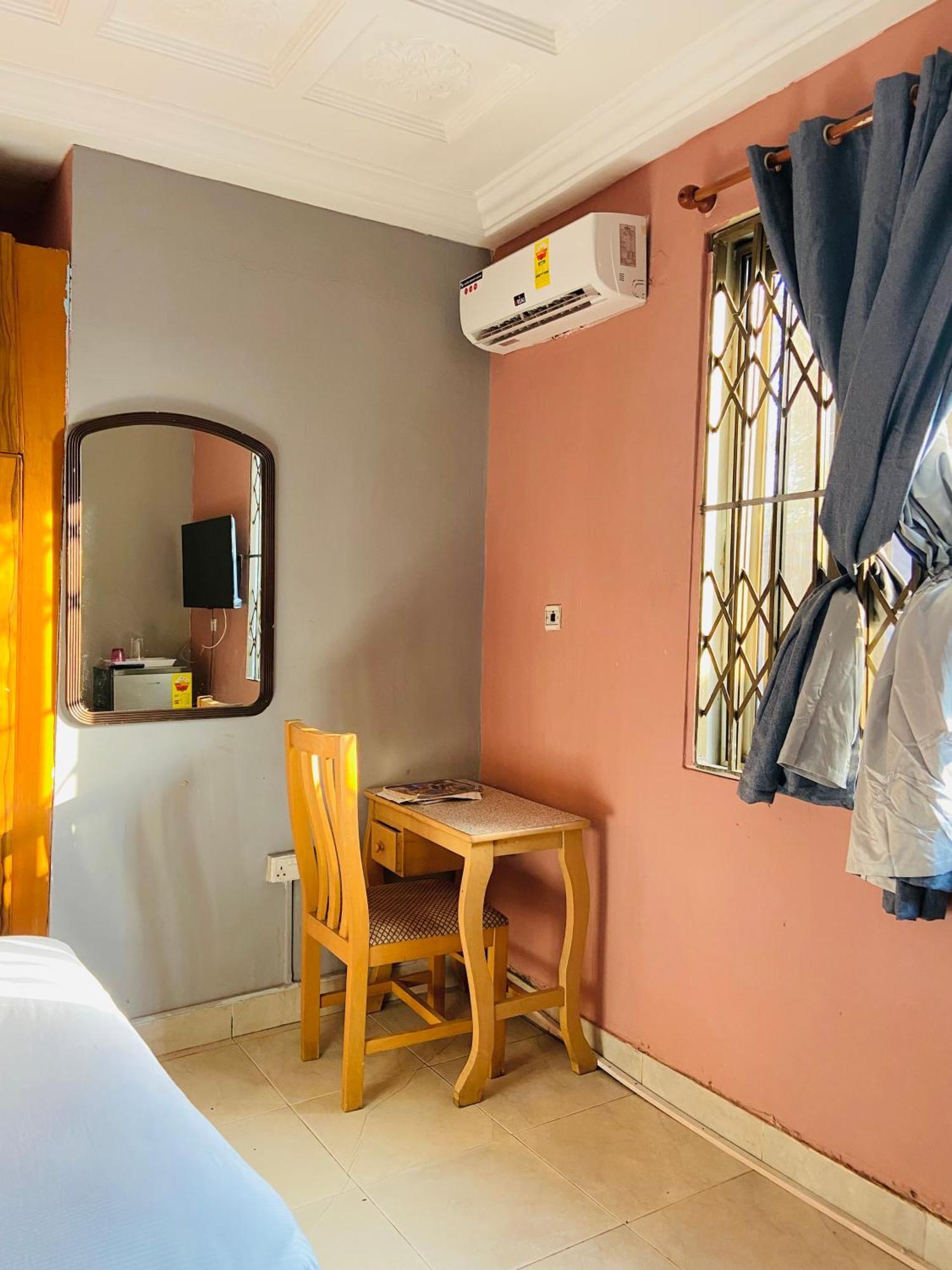 Heaven Gate Hotel أكرا المظهر الخارجي الصورة