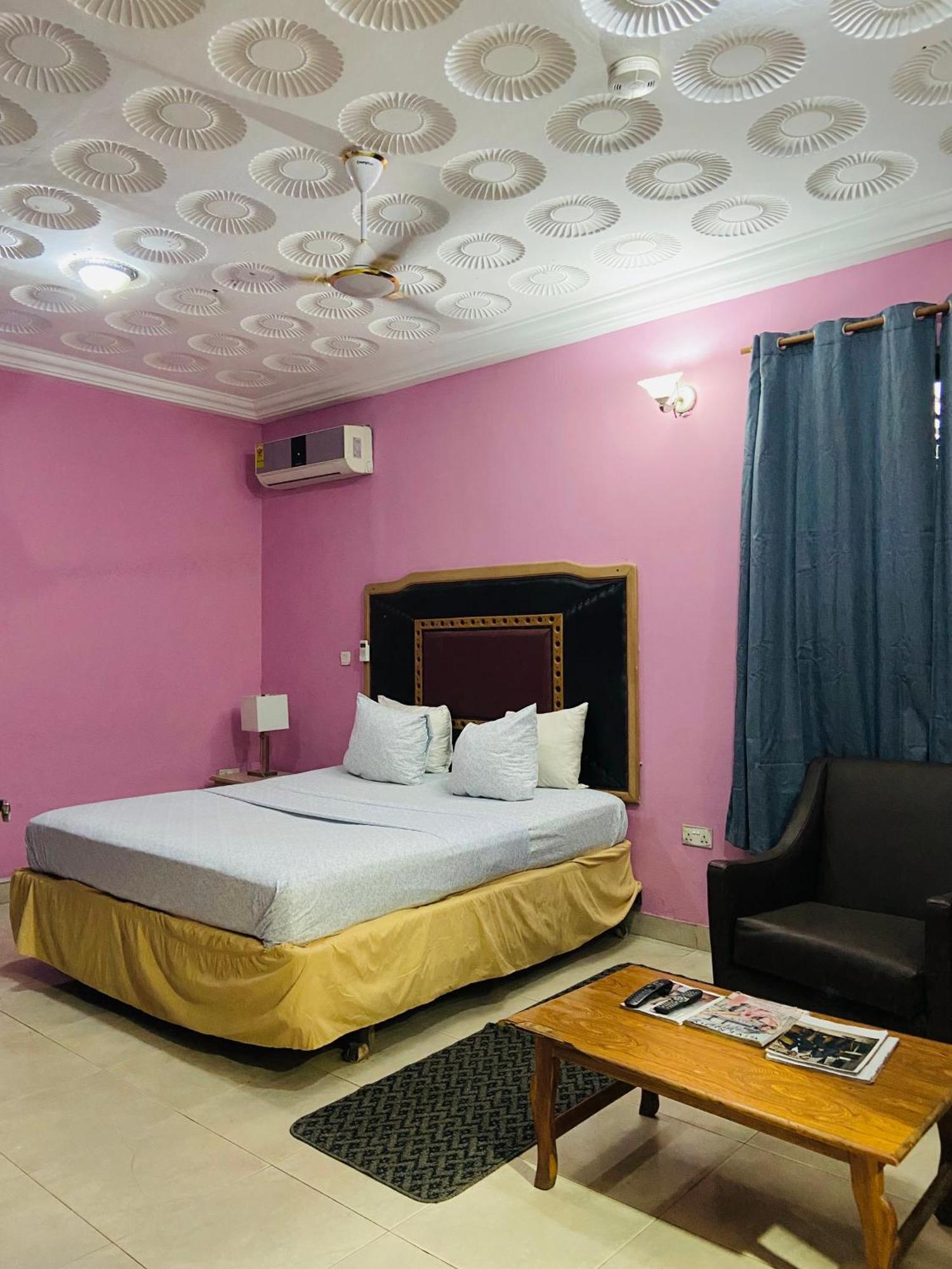 Heaven Gate Hotel أكرا المظهر الخارجي الصورة
