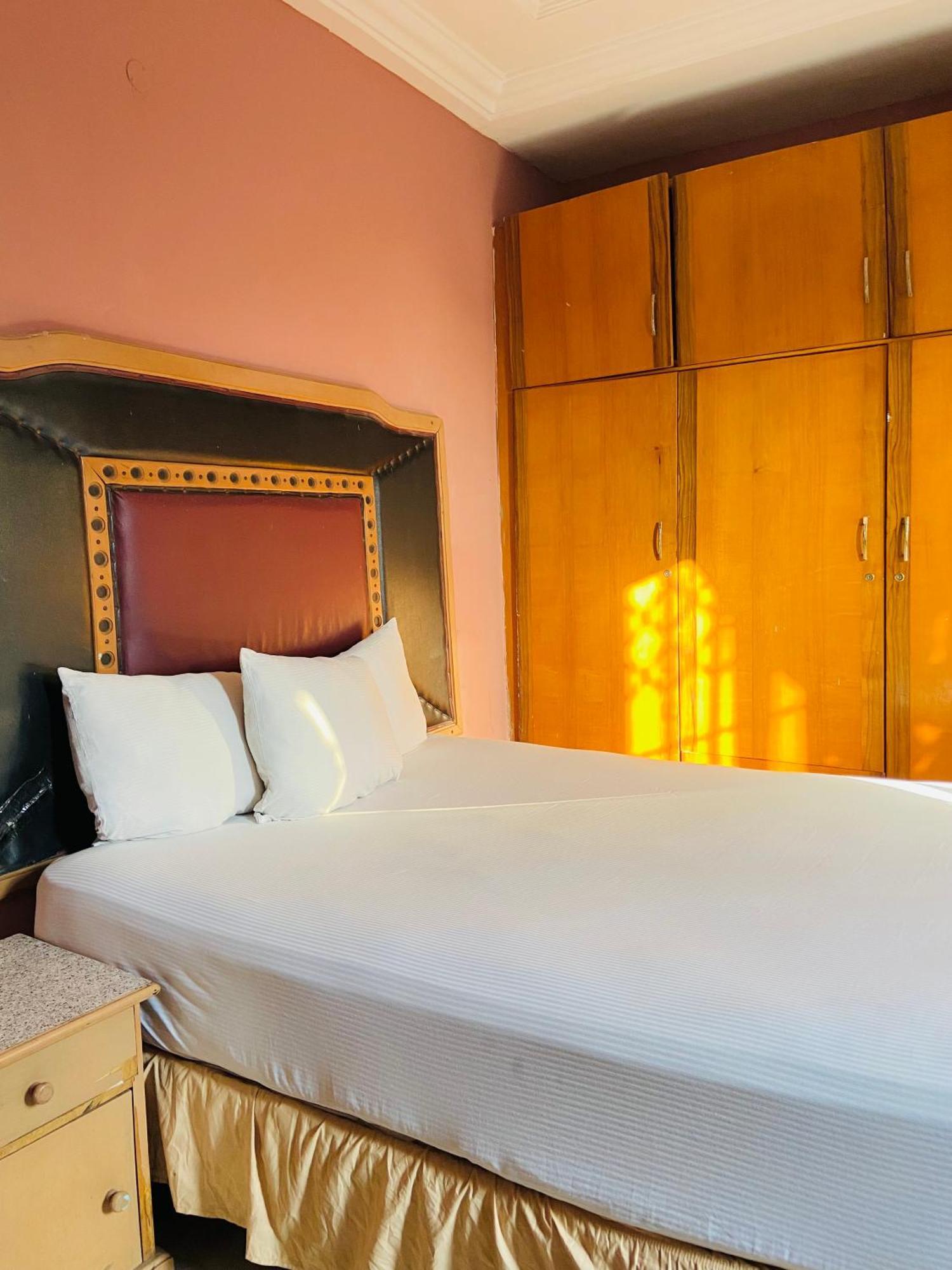 Heaven Gate Hotel أكرا المظهر الخارجي الصورة