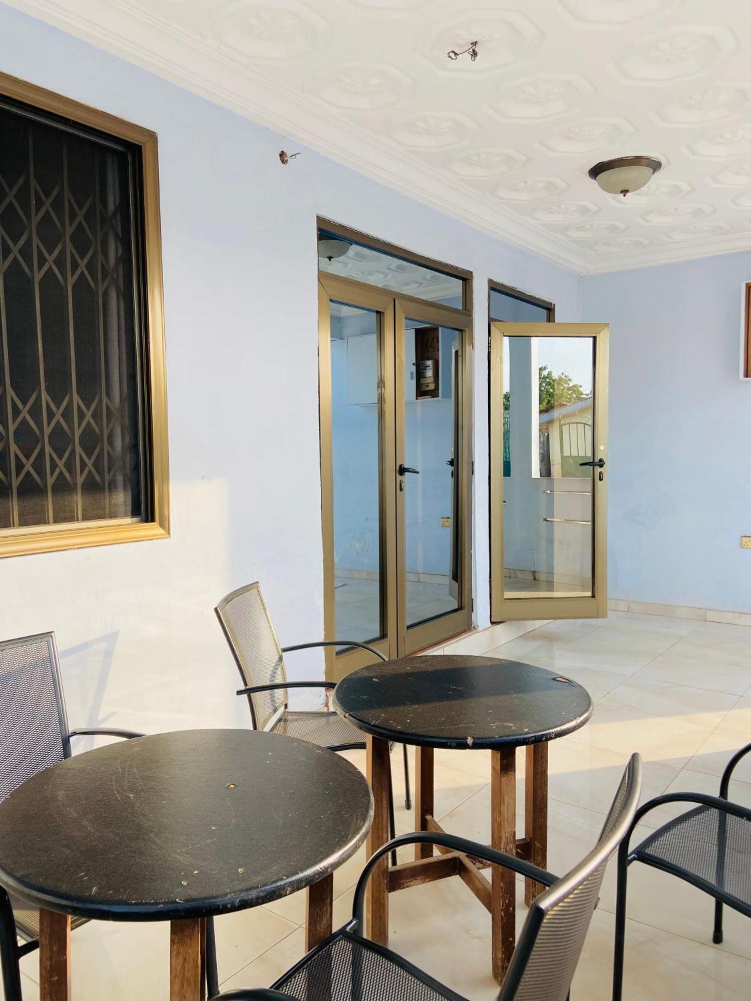 Heaven Gate Hotel أكرا المظهر الخارجي الصورة