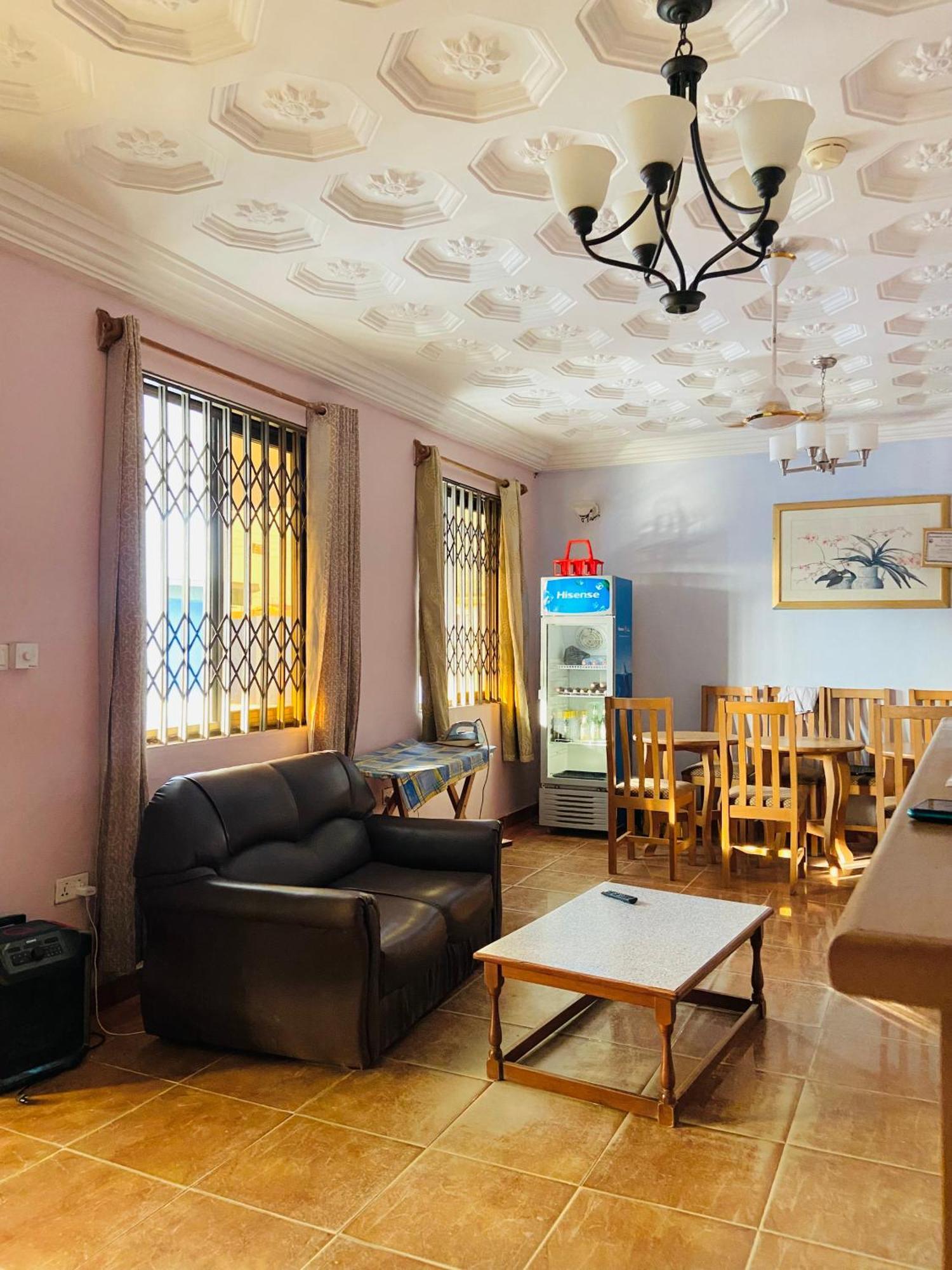 Heaven Gate Hotel أكرا المظهر الخارجي الصورة